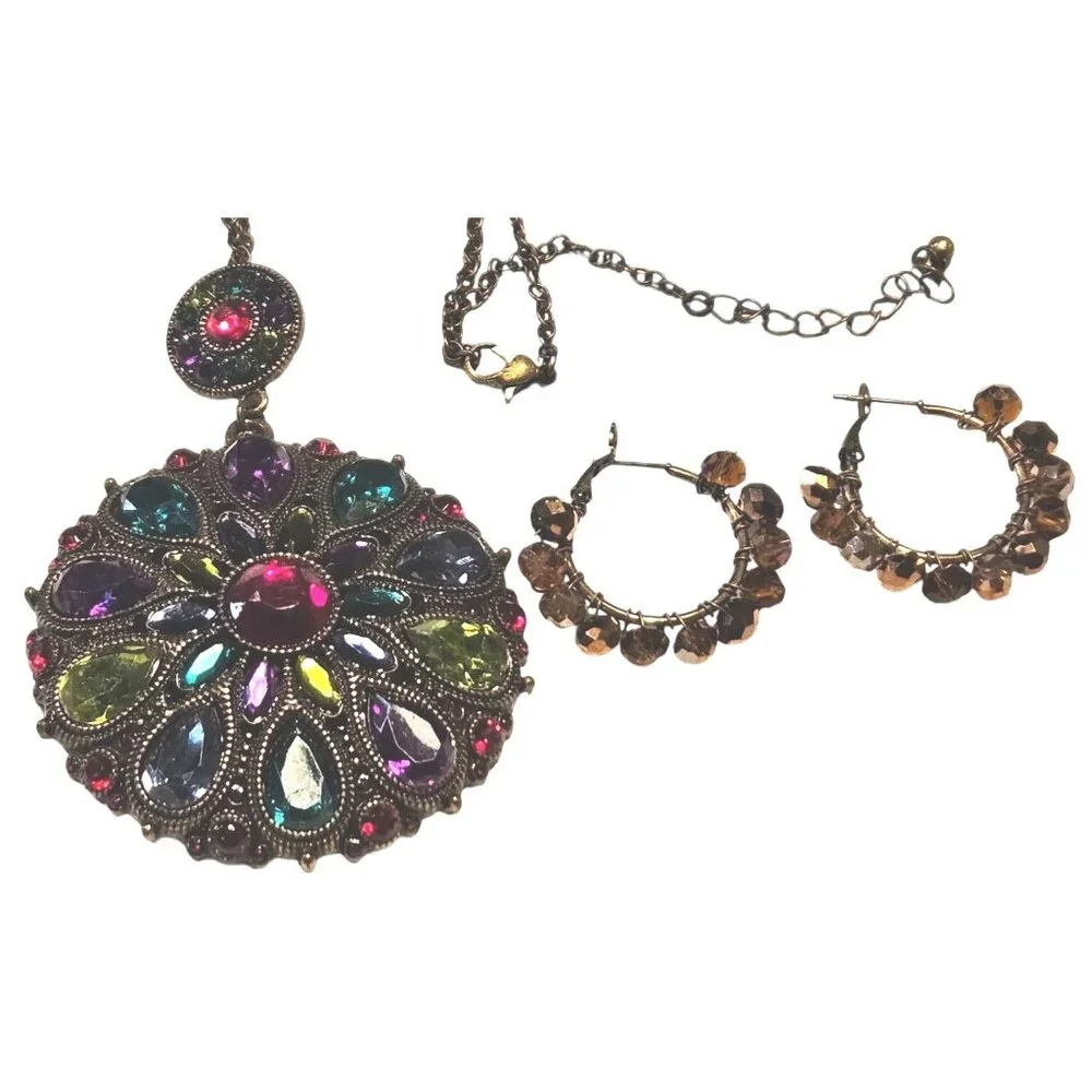 Vintage‎ Necklace Pendant Large Gothic Multicolor & Amber Beaded Hoop Earrings